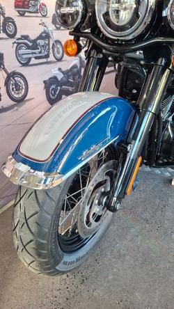 2023 Harley-davidson FLHCS HERITAGE CLASSIC 114 Billiard Blue/Billiard Gray