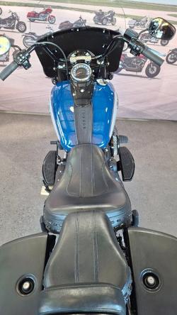 2023 Harley-davidson FLHCS HERITAGE CLASSIC 114 Billiard Blue/Billiard Gray