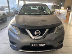2017 Nissan
X-TRAIL ST
