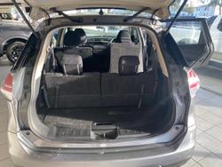 2017 Nissan
X-TRAIL ST