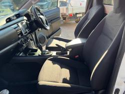 2016 Toyota Hilux SR GUN126R 4X4 Dual Range Glacier White