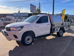 2016 Toyota Hilux SR GUN126R 4X4 Dual Range Glacier White