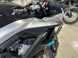 2025 CFMOTO 675SR-R SR Black