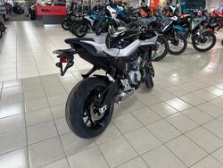 2025 CFMOTO 675SR-R SR Black