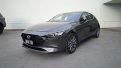 2022 Mazda
3 G20e Evolve M Hybrid