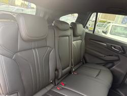 2026 Isuzu MU-X LS-T