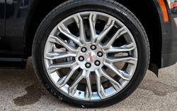 2025 GMC
Yukon Denali