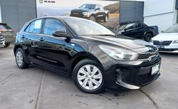 2017 Kia
Rio S