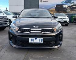 2017 Kia
Rio S