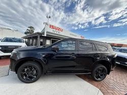 2025 Isuzu MU-X X-TERRAIN