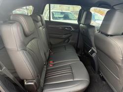 2025 Isuzu MU-X X-TERRAIN