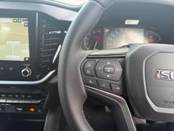 2025 Isuzu MU-X X-TERRAIN