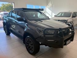 2023 Toyota
Hilux 4x4 2.8L DSL D/C 6AT Rogue