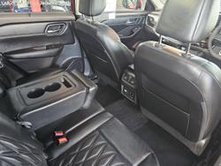 2024 Nissan
X-TRAIL Ti-L