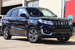 2024 Suzuki
Vitara