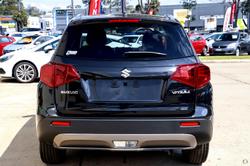 2024 Suzuki
Vitara