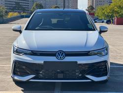 2025 Volkswagen
Golf 110TSI R-Line