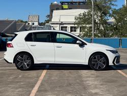 2025 Volkswagen
Golf 110TSI R-Line
