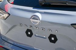 2025 Nissan
QASHQAI Ti-L