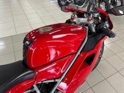 2000 Ducati 996 Superbike Red