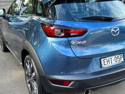 2019 Mazda
CX-3 sTouring