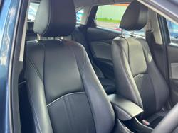 2019 Mazda
CX-3 sTouring