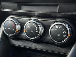 2019 Mazda
CX-3 sTouring
