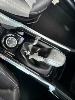 2014 Peugeot
2008 Outdoor