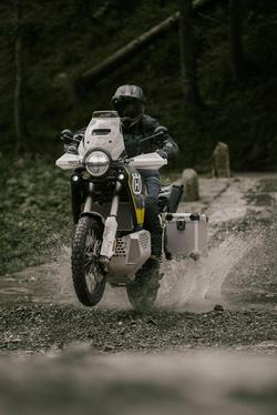 2025 Husqvarna Norden 901 Expedition Norden Black