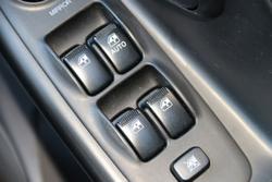 2004 Hyundai
Elantra