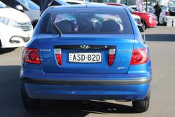 2004 Hyundai
Elantra