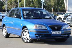 2004 Hyundai
Elantra