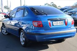 2004 Hyundai
Elantra