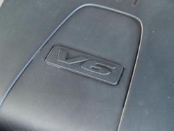 2013 Holden
                Commodore International