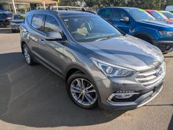 2017 Hyundai
Santa Fe Highlander