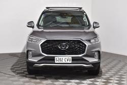 2022 LDV
D90 Executive