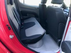 2014 Mitsubishi
                Triton GLX