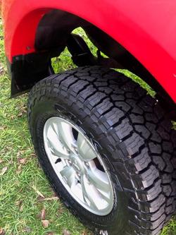2014 Mitsubishi
                Triton GLX
