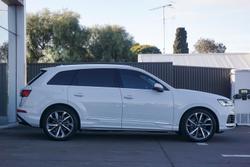 2021 Audi
                Q7 45 TDI