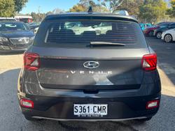 2021 Hyundai
                Venue Active