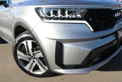 2022 Kia
Sorento Sport+