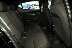 2024 Mazda
3 G20 Evolve