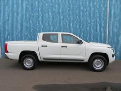2024 MITSUBISHI
Triton