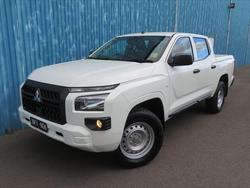 2024 MITSUBISHI
Triton