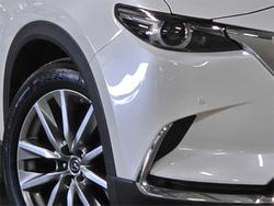 2018 Mazda
CX-9 Azami