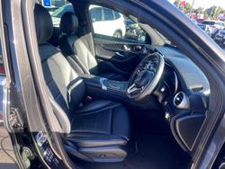 2022 Mercedes-Benz
GLC-Class GLC200