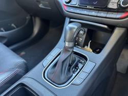 2018 Hyundai
                i30 SR