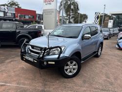 2015 Isuzu
MU-X LS-T