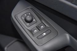 2025 Volkswagen Caddy TSI220