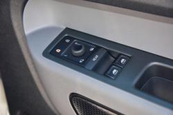 2025 Volkswagen ID. Buzz Pro BEV560 EB MY25 Candy White